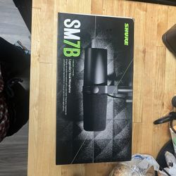 Shure Sm7b
