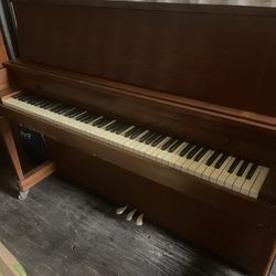 Hamilton Upright Piano 