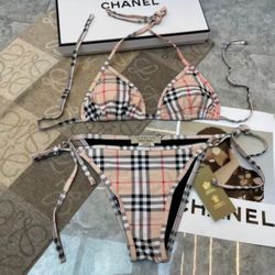 Burberry Swim