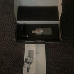 Neumann TLM 102 Like New 
