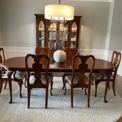 Dining Room Furniture Set