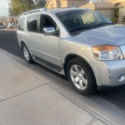 2010 Nissan Armada