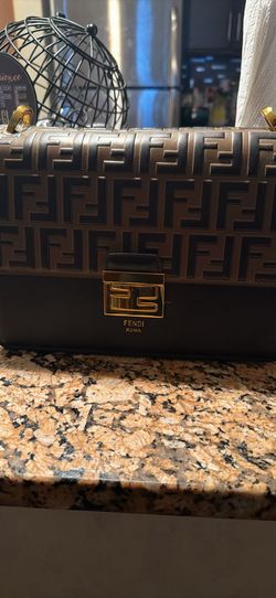 FENDI shoulder bag Kan U