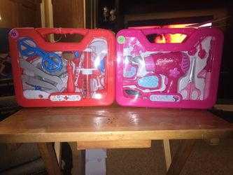 🆕️ TOY DOCTOR OR FASHION STYLING SET.  BLUE DRYING MAKES REAL SOUNDS. PRICE IS CHOICE 