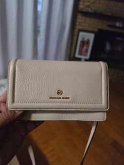 Michael Kors cross body