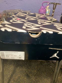 Size 10 Jordan’s