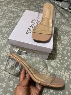 Strap heel
