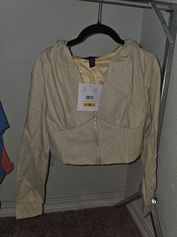 Women’s Beige Faux Leather Cropped Hooded Jacket Size Small New