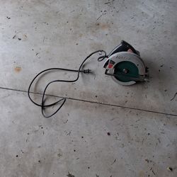 SKILSAW 7 1/4" CIRCULAR SAW