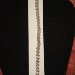 BRAND NEW WOMEN'S  SILVER RHINESTONE BRACELET 
