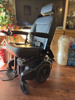 Shoprider Electric Wheelchair