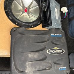 Vendo Esta Bosina 10 Kicker Stereo Alpine Y Amplificador Todo Por $100