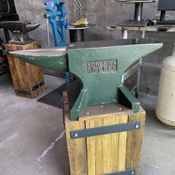 Kohlswa B23 385lb Swedish Anvil