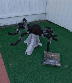 Giant Halloween Spider Decoration with Red LED Eyes