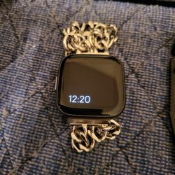 Fitbit Versa 2