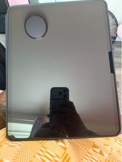 Unlocked 13 inch iPad Air 128gb