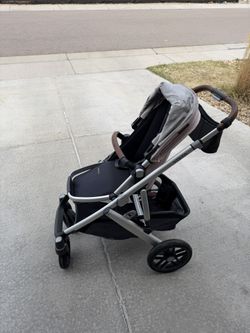 Uppababy V2 Vista Stroller* Great Condition