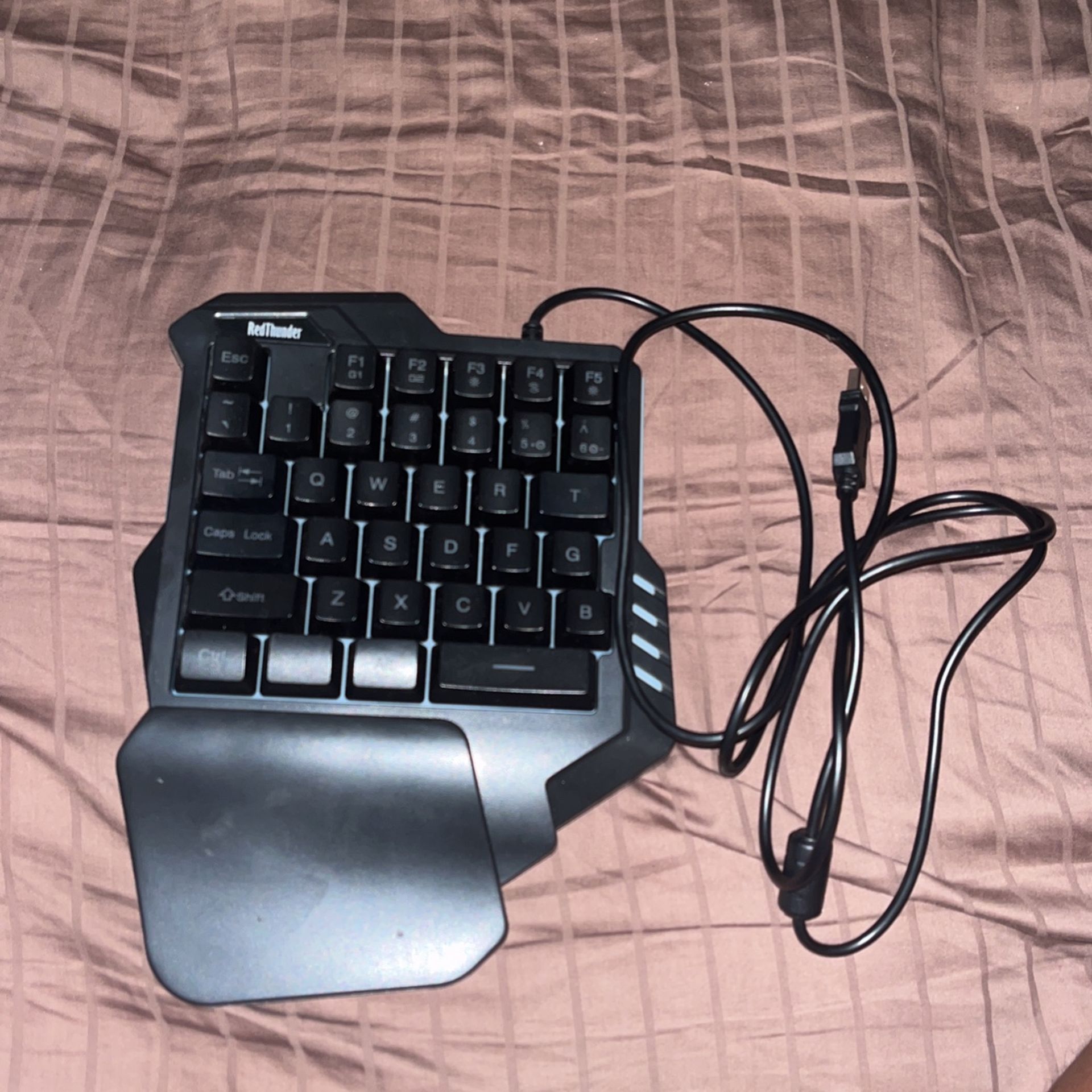 Red Thunder Keyboard