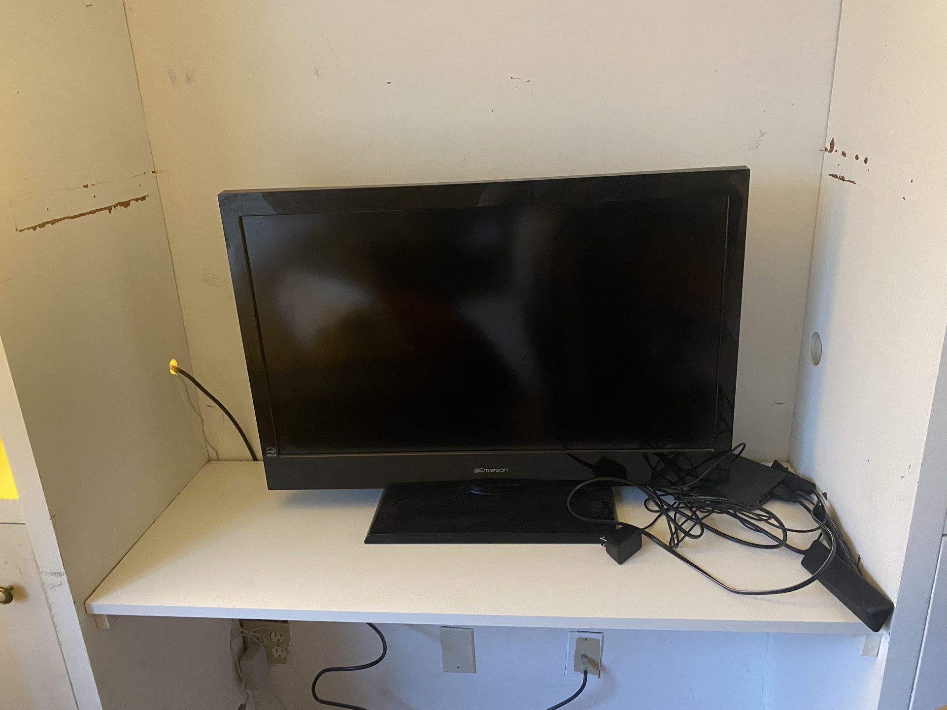 Emerson Television Tv