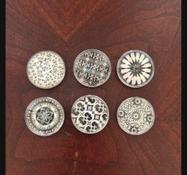 Six Decorative Magnets
