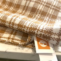 New with Tags Timberland  64"  Caramel /Cream Plaid Scarf 