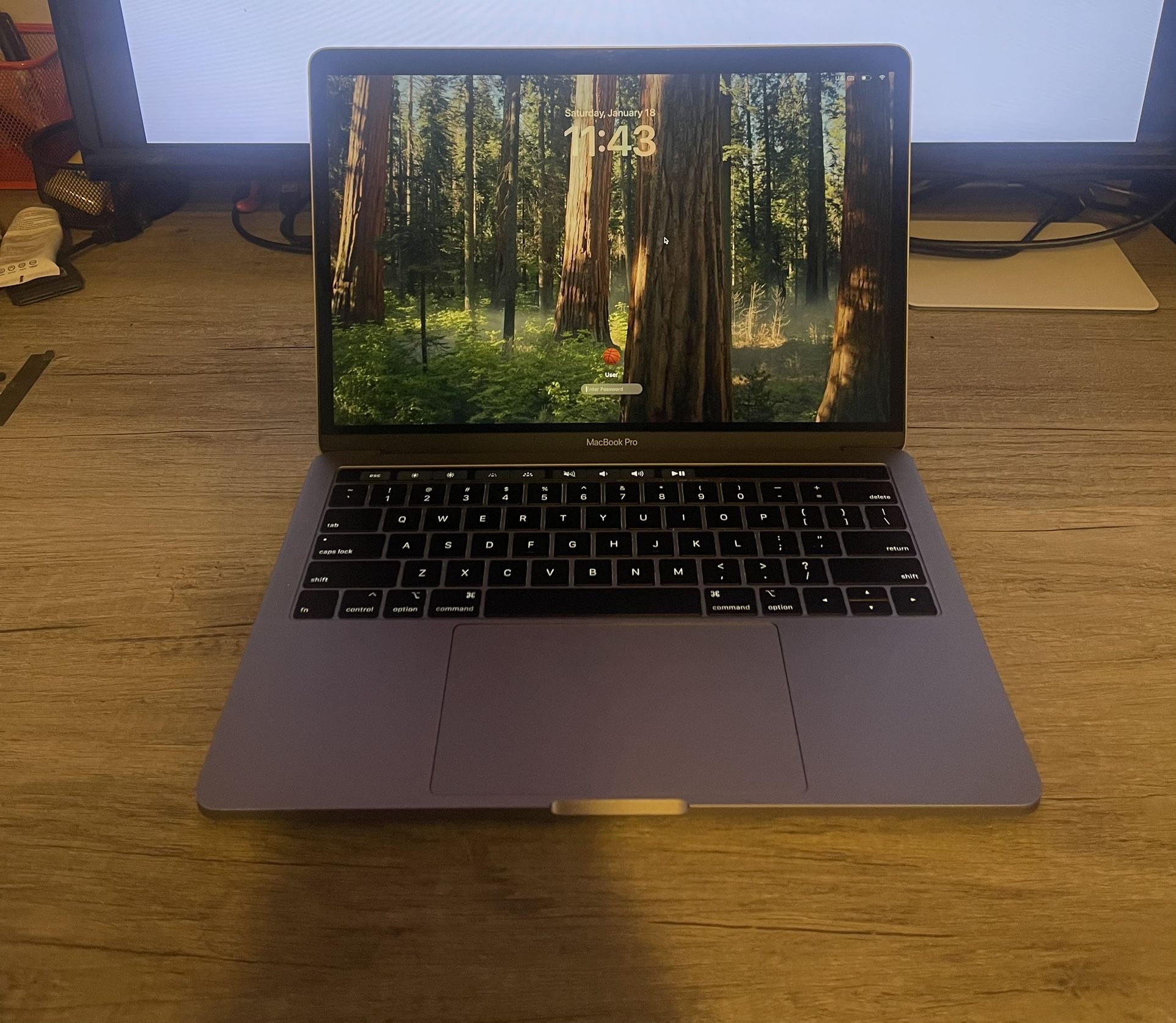2019 13” MacBook Pro: 2.4Ghz Quad core i5, 8GB, 256GB SSD