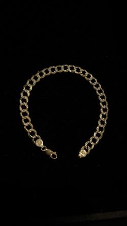 14k Gold Curb Link Bracelet