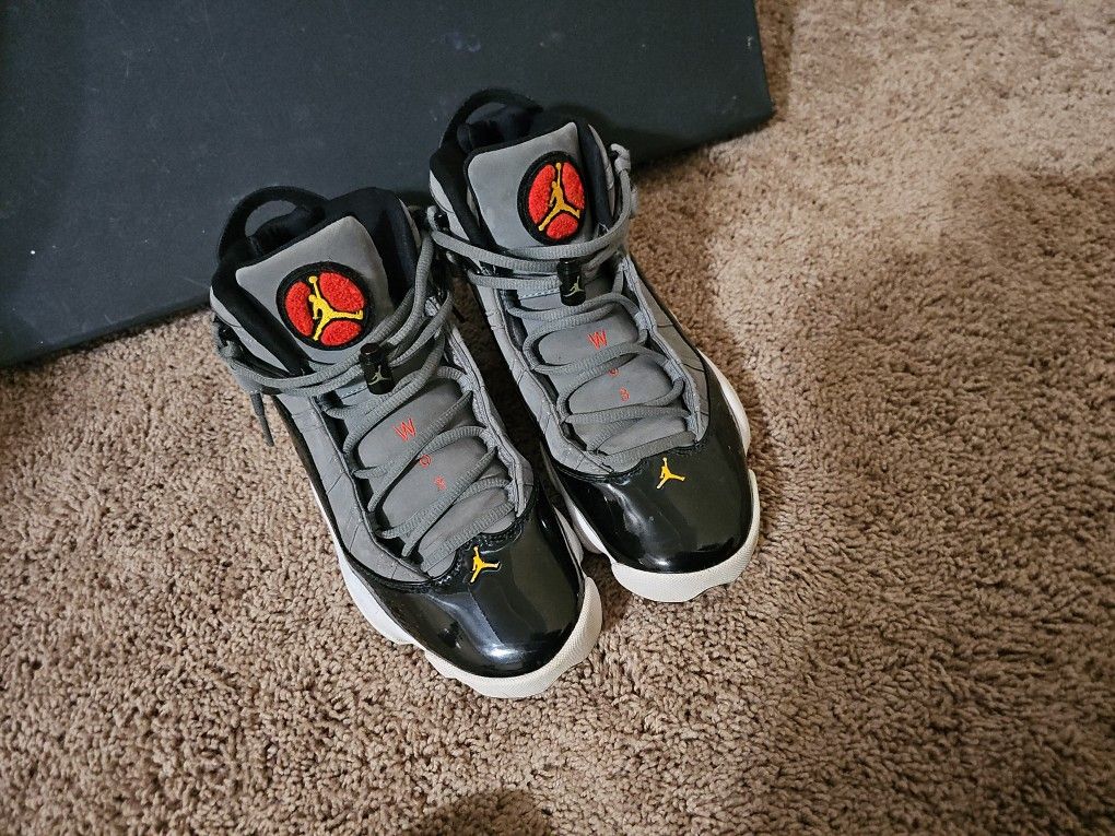 9.5 Jordans