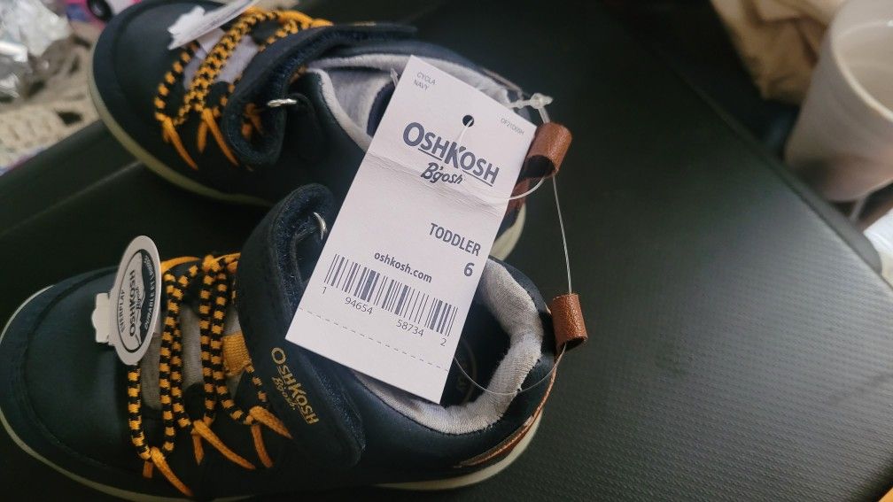 Oshkosh Toddler Shoe