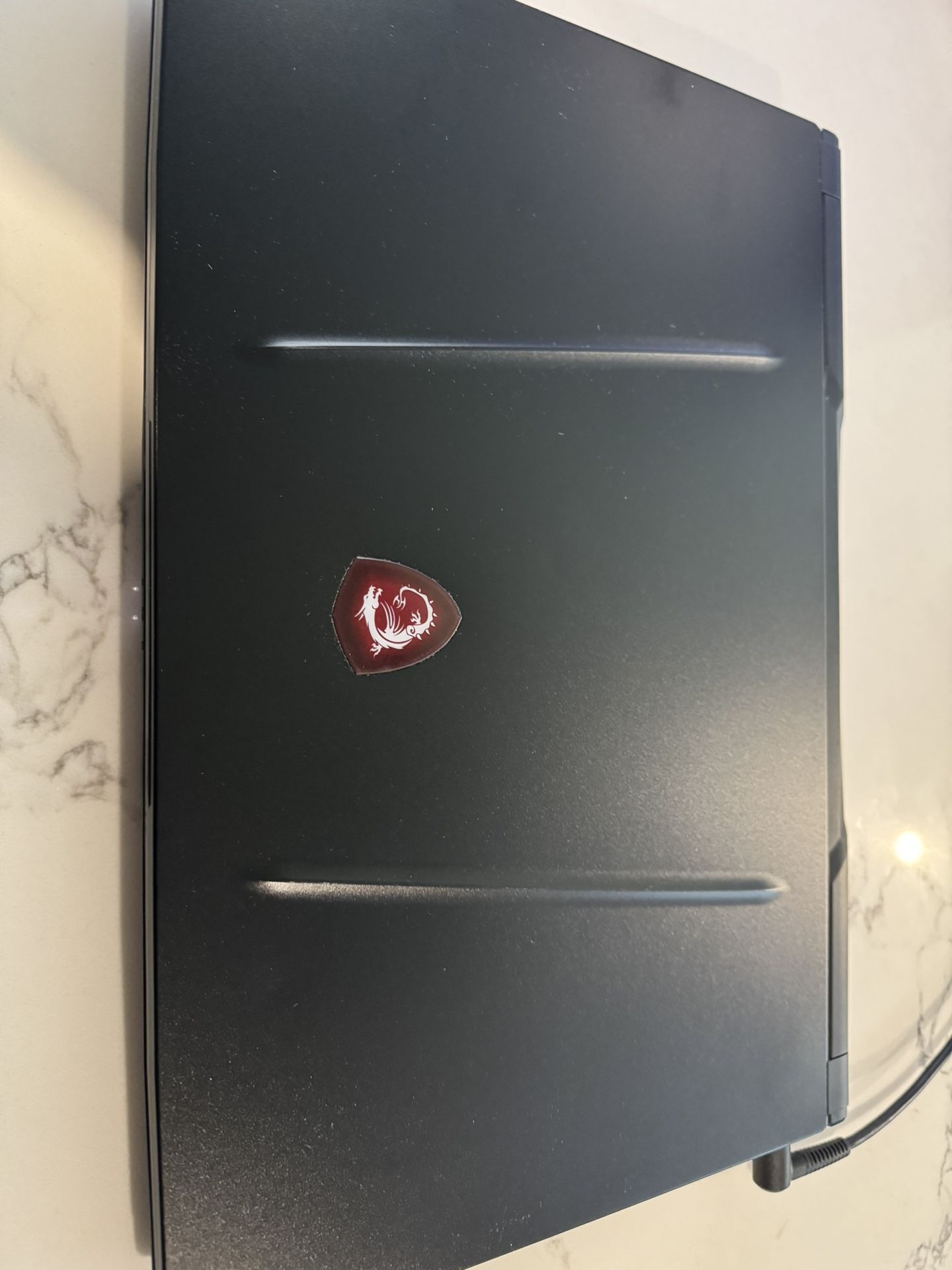 MSI G75 Leopard 10SFK-026 Gaming Laptop