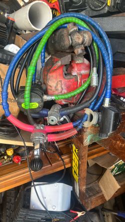 Scuba Reg’s and hoses gauges etc used
