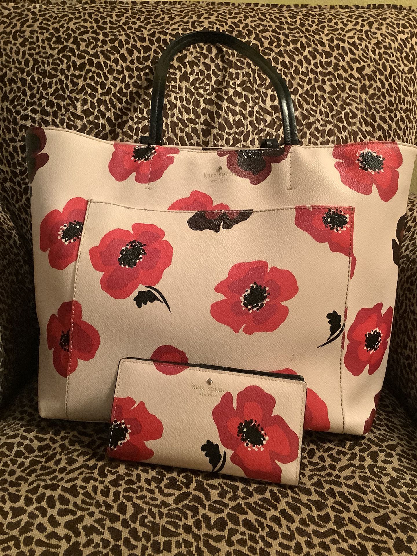 Kate Spade Poppy Tote Bag With Matching Wallet