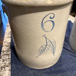 Vintage crock 6