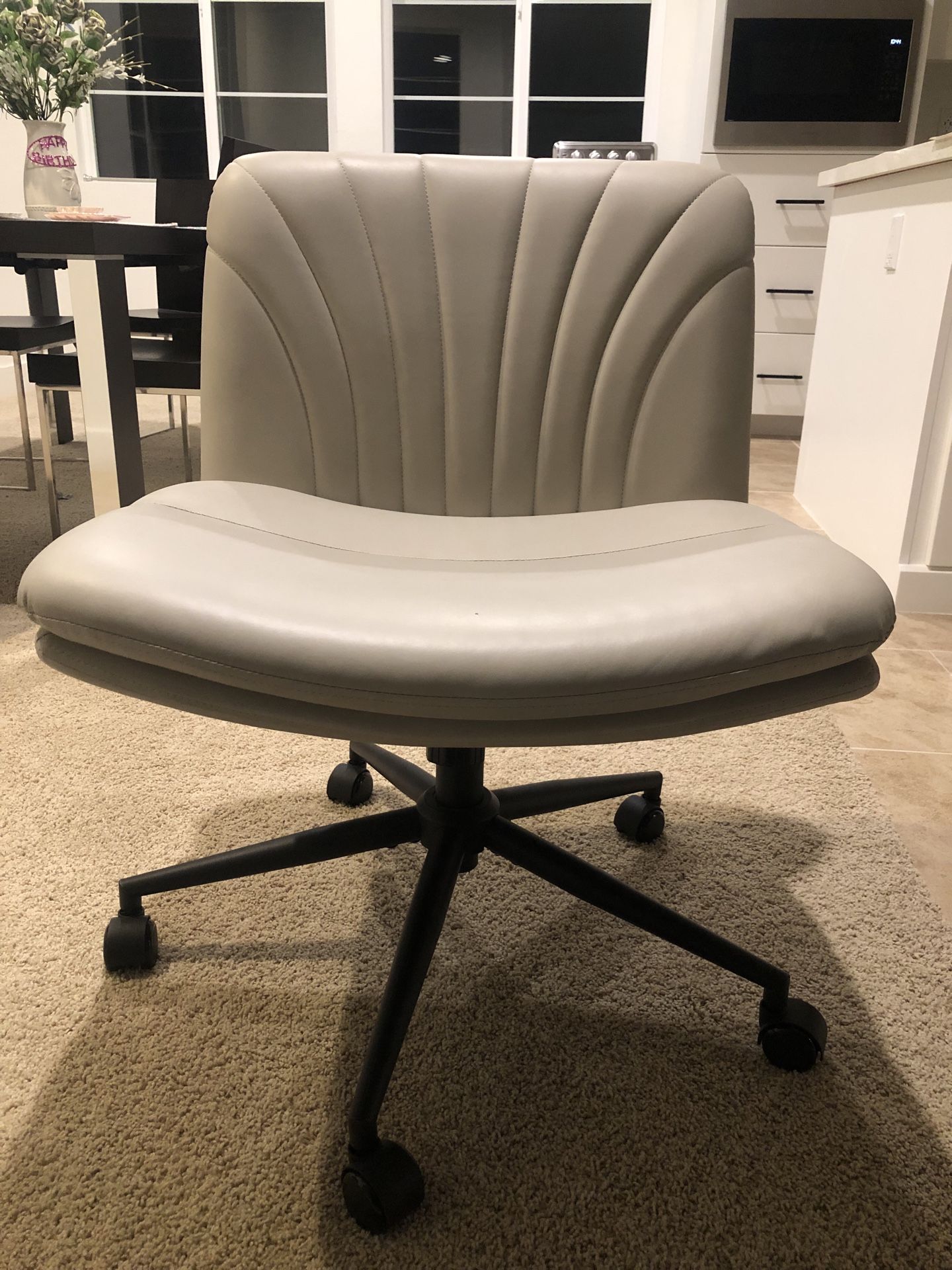 Hokku Design Armless Leather Chair Brand New