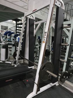 Life Fitness Pro 1 Commercial Grade Smith Machine Exercise Gym