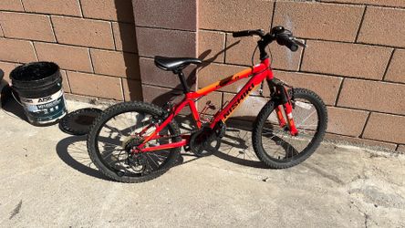 Kids bike