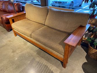 BASSETT Mission Style Oak Couch