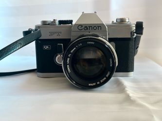 Canon FT QL SLR Film Camera