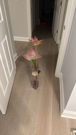 Flowers + Vase 