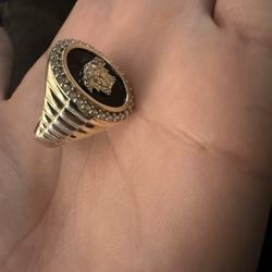 14k Gold Ring 
