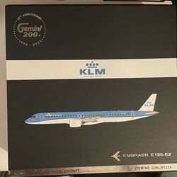 KLM Gemini 200 Embraer Airplane Figurine