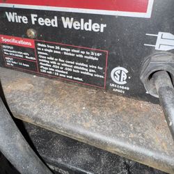 Craftsman 110v Welder With Cart And Helmet