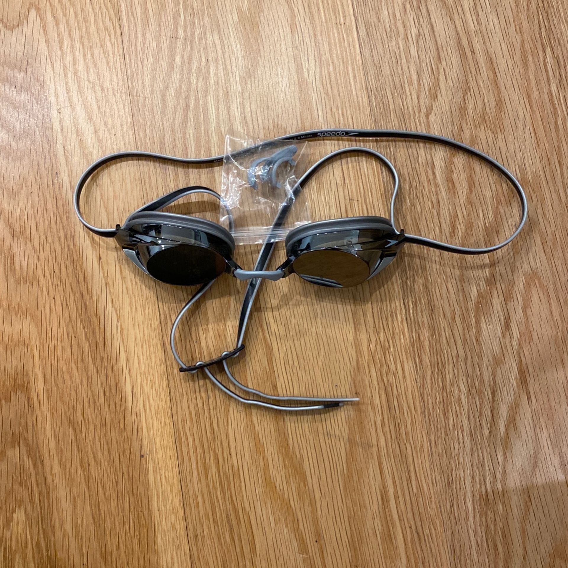 Speedo Swim Goggles - Silver reflective / Black