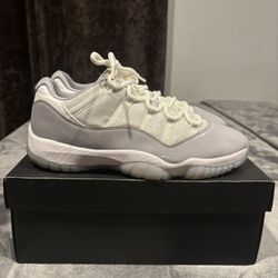Jordan 11 Low Cement grey 
