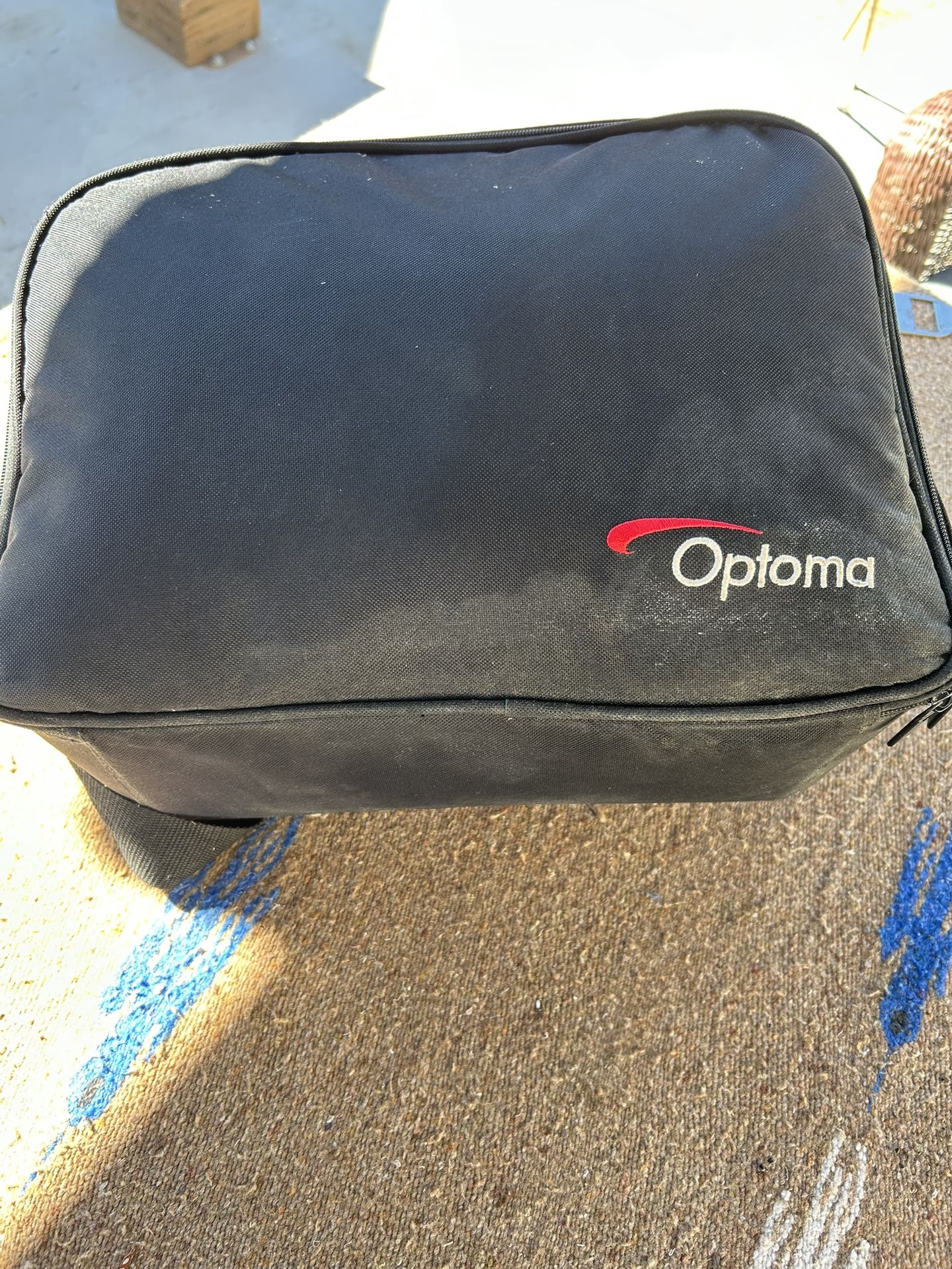 Like NEW Optoma Movie Time Digital DVD Projector