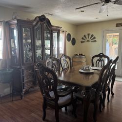 Fairmont Designs Hutch And Table