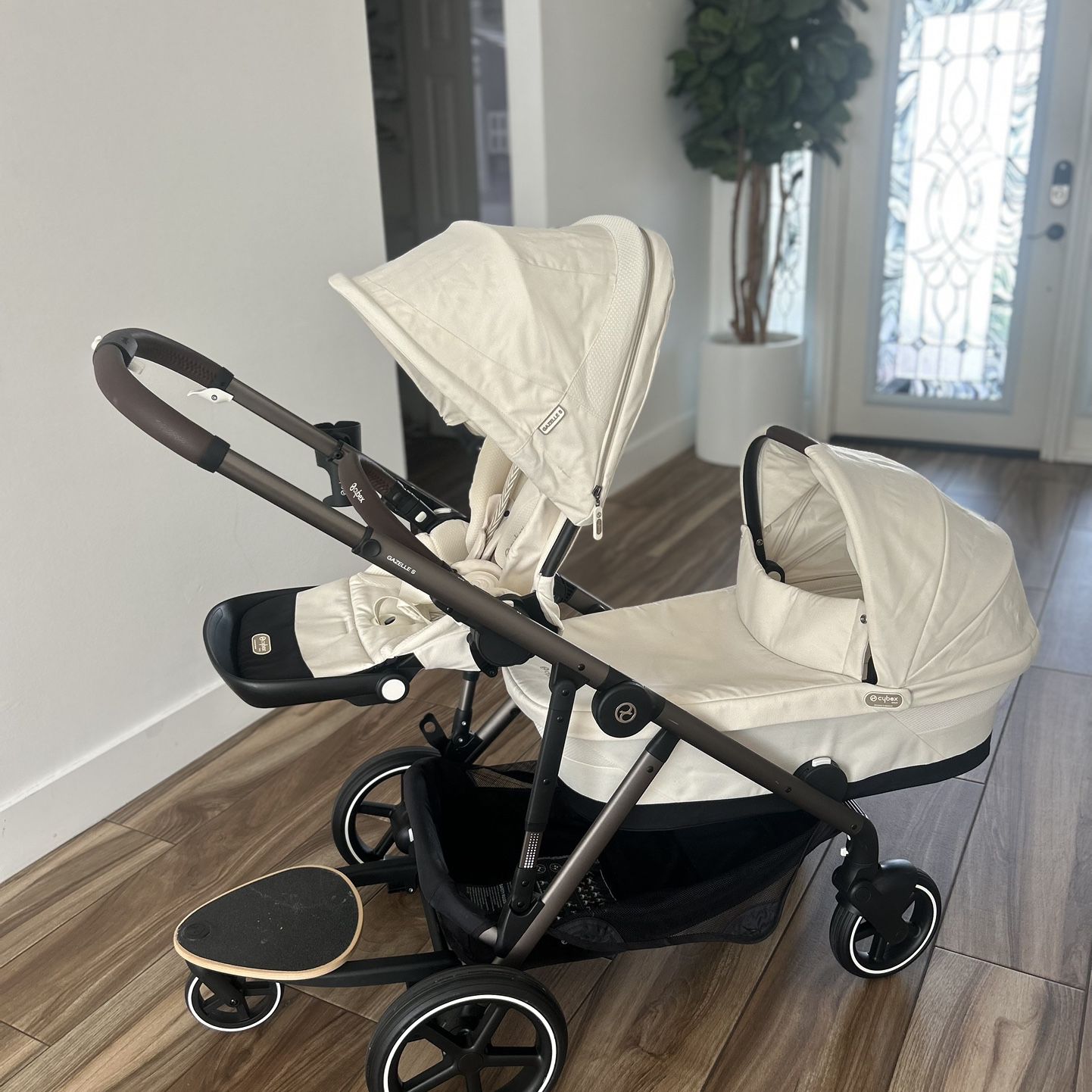 Cybex Gazelle S Double Stroller With Kid Board And Bassinet 