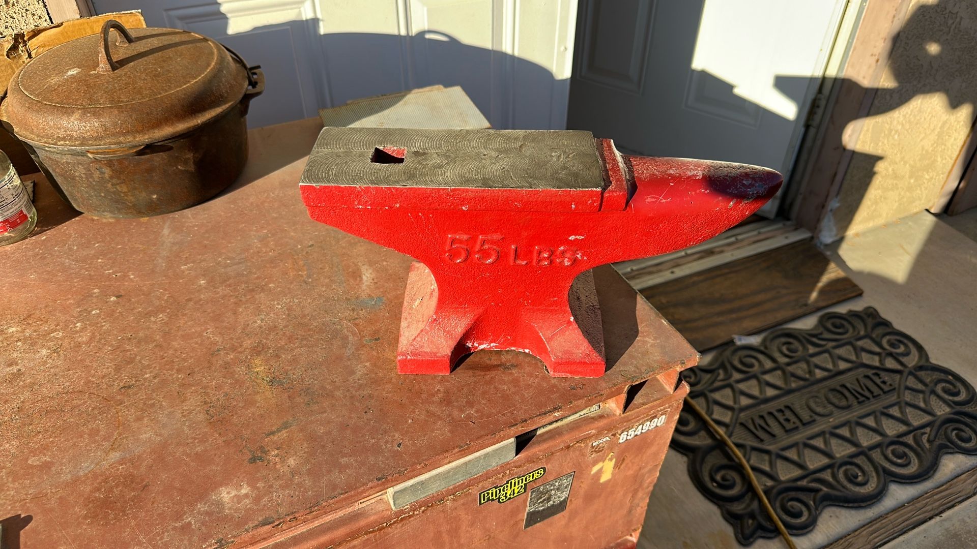 55 Lbs Anvil Used Made In China Good Conditions 75 Dls Hablo Español