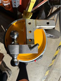 Trailer hitch 6 inch drop reversible