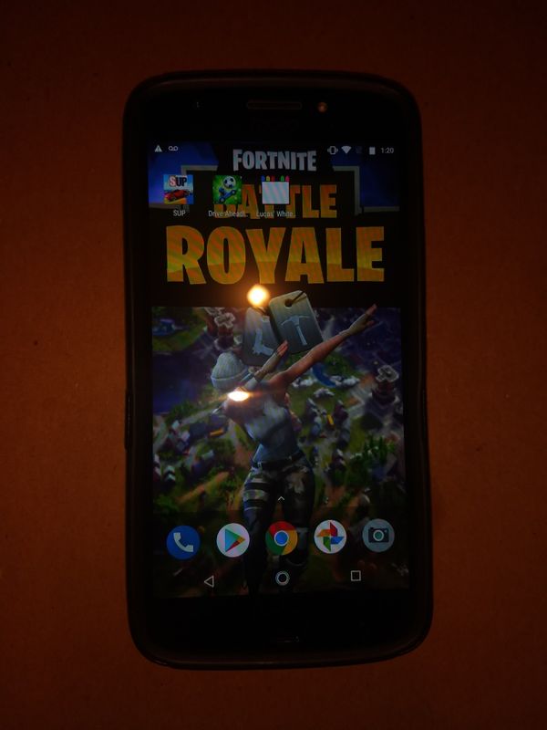 moto e4 plus trades welcome - fortnite on moto e4